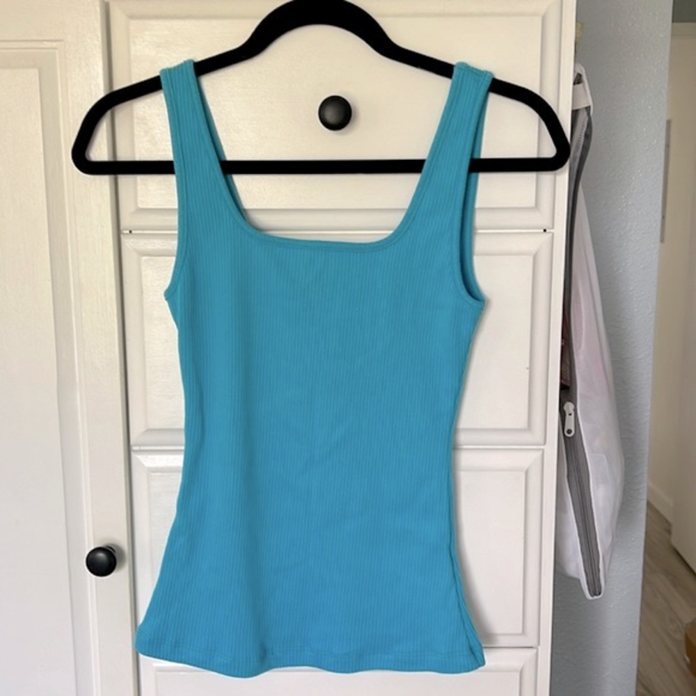 NWT Anthropologie eri+Ali scoop neck rib tank